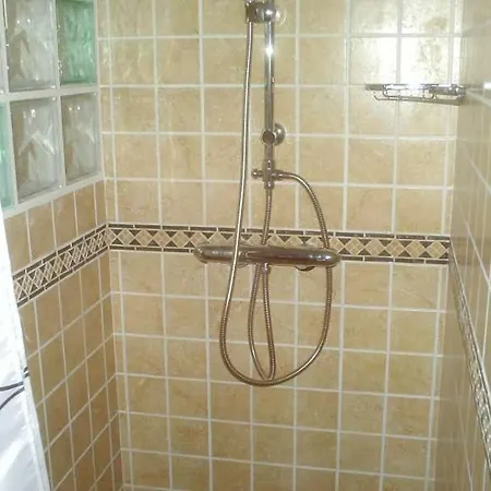 Sleeps 6 Pool Wifi Apartment Costa Teguise