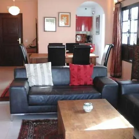 Apartmán Sleeps 6 Pool Wifi *
